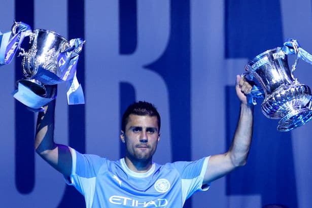 Man City sent Rodri transfer message amid Real Madrid interest