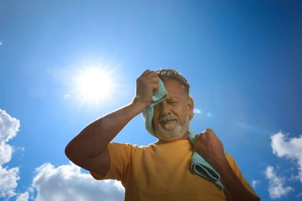 Health experts issue 11am until 3pm warning as 36C heatwave forecast