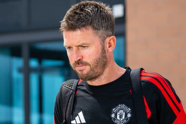 Man United offered chance to revive transfer interest as player banned from pre-season games
