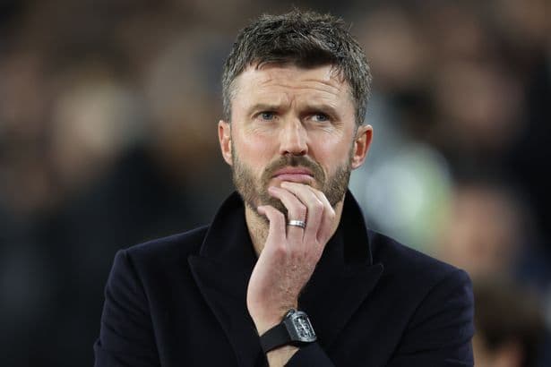 Michael Carrick still has four major Man United transfer problems to solve