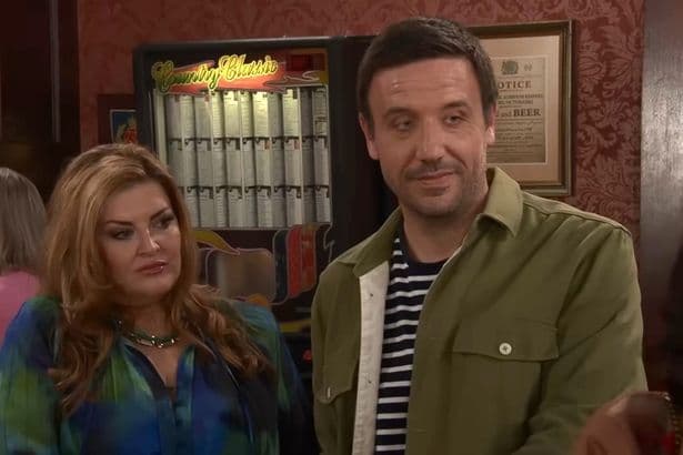 Coronation Street fans realise newcomer Fraser has been in ITV soap before as he causes problem