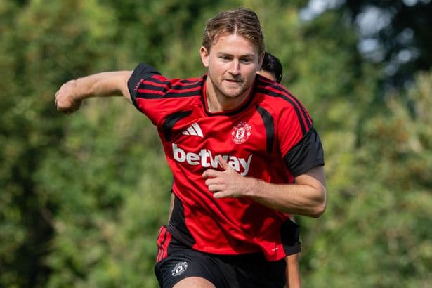 Sesko, Mount, De Ligt, Ugarte - Manchester United injury news and return dates ahead of Hull