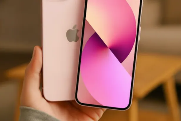 Apple £450 iPhone can be snapped up for £199 ahead of rumoured iPhone 18 launch
