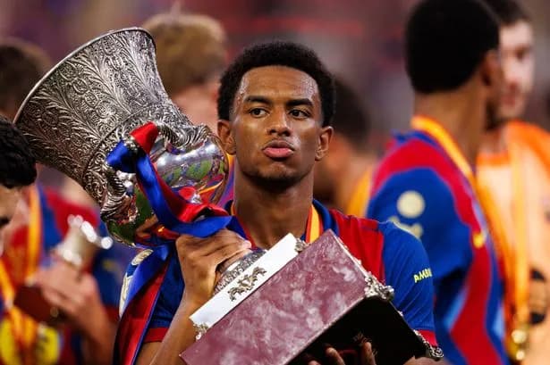 Man United transfer latest: Alejandro Balde talks held as Marcus Rashford future made clear