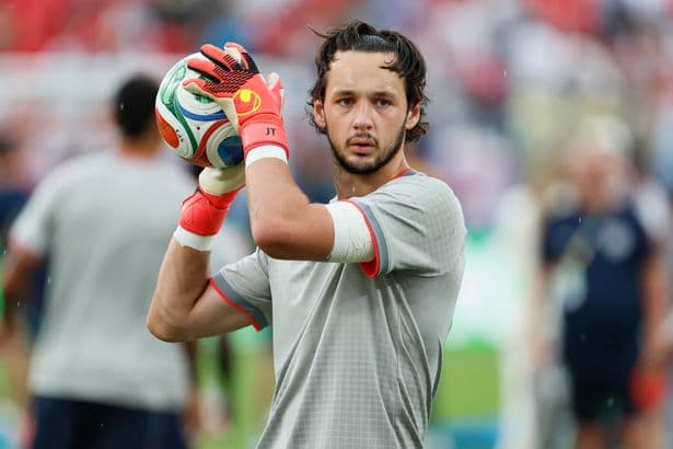 Man City goalkeeper transfer thinking - James Trafford deal, clauses, add-ons, replacement