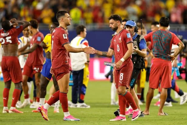 Four Manchester United players to return for pre-season training this week