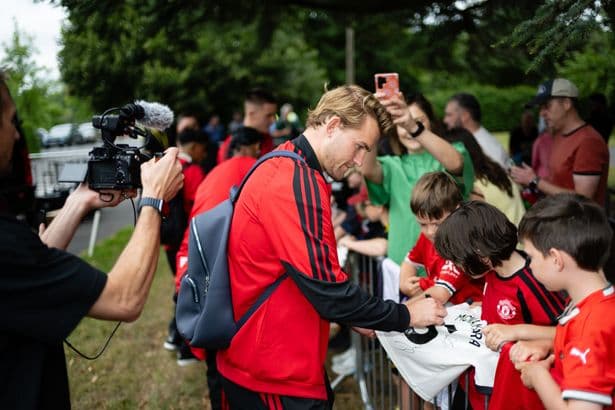 Why Matthijs de Ligt is at Manchester United training camp despite injury issue