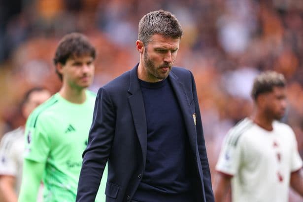 United's Carrick gets early reality check at Hull