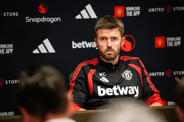 Michael Carrick makes 'lazy' claim as he fires back at Manchester United critics