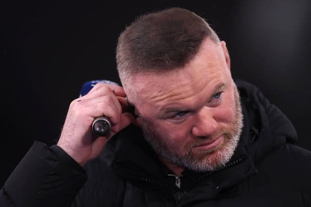 Wayne Rooney tells Marcus Rashford he must change as Man United sent four transfer demands