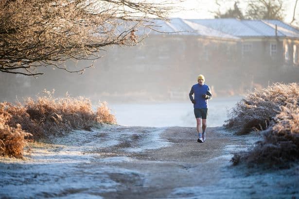 UK weather maps show snow hitting England and Scotland across 13 counties