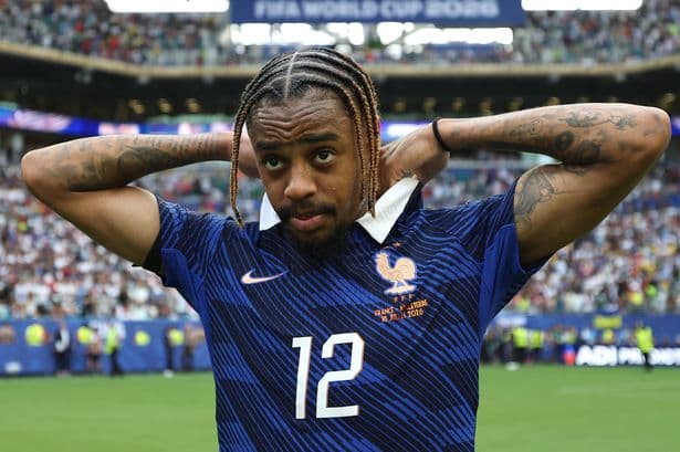 Liverpool news: Bradley Barcola price tag revealed as star 'says yes' to PSG transfer