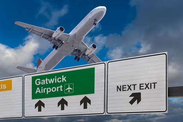 Pilot issues 'flying saucer' alert after spotting UFO while landing at Gatwick