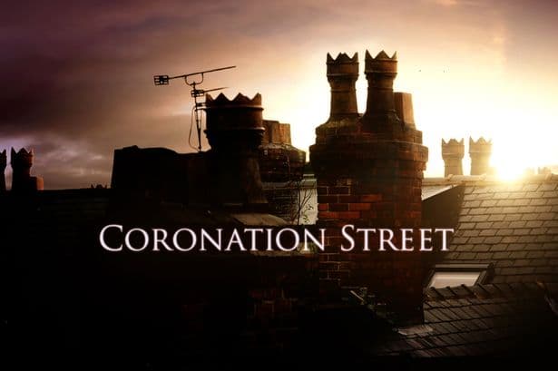 Coronation Street favourite flooded with support as she confirms emotional exit