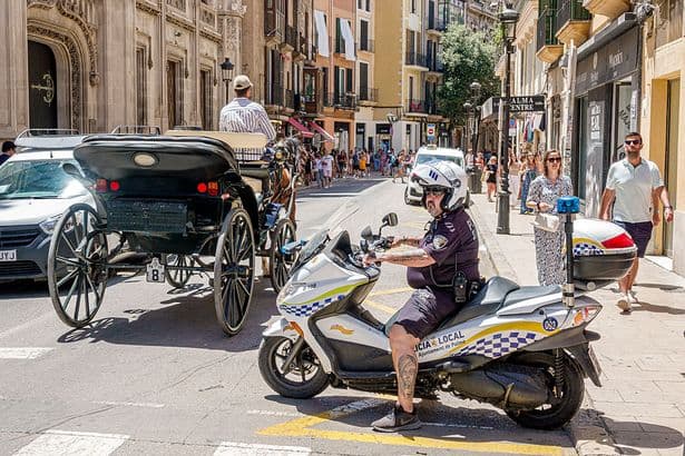 Majorca set for traffic chaos during Solar Eclipse as Brit tourists issued warning
