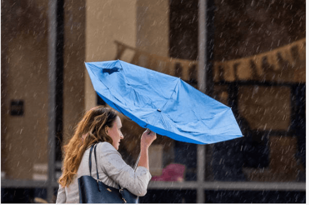 Met Office maps show 10 areas face rain on Monday after 33C scorcher - full list