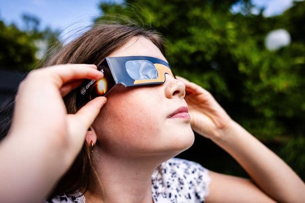 Backlash grows over Meta glasses amid fears over secret recording