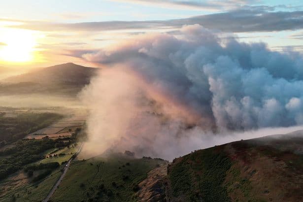 UK heatwave: Firefighters' union chief warns country faces 'national emergency'