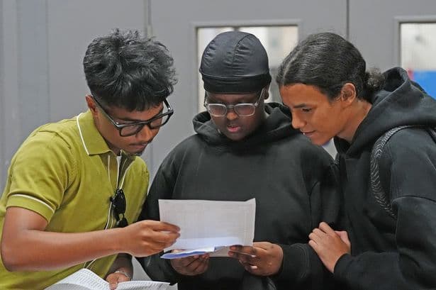 London pupils drastically outperform students in North and Midlands in GCSE results