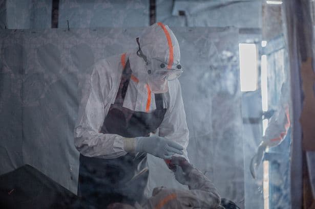 Ebola outbreak battle ramps up with first batch of 70,000 vaccines