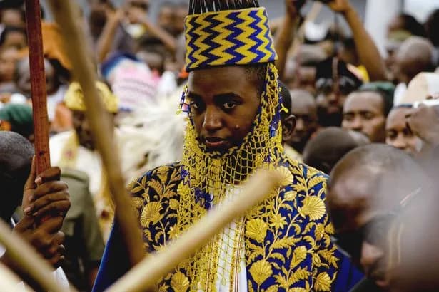 World's youngest monarch dies aged 34 after coming to throne aged just 3