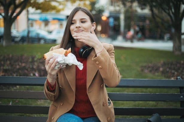 Lower your cholesterol levels with a healthy lunch sandwich that takes 5 minutes