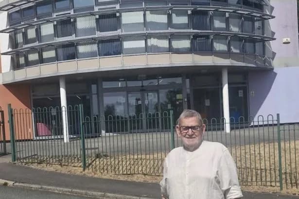 Pensioner passes maths GCSE after resitting exam aged 86