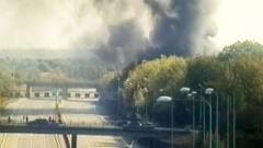 Risk of explosion at warehouse fire closed M25