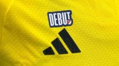 World Cup debutants to wear collectable patches on shirts