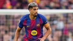 Sources: Liverpool set to sign Barcelona's Ronald Araújo on loan