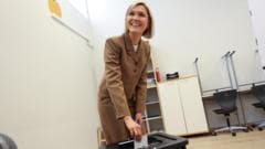 Iceland on track to reject EU referendum as counting nears end