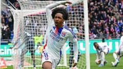 Sunderland to beat Palace to Lyon's £30m winger Fofana