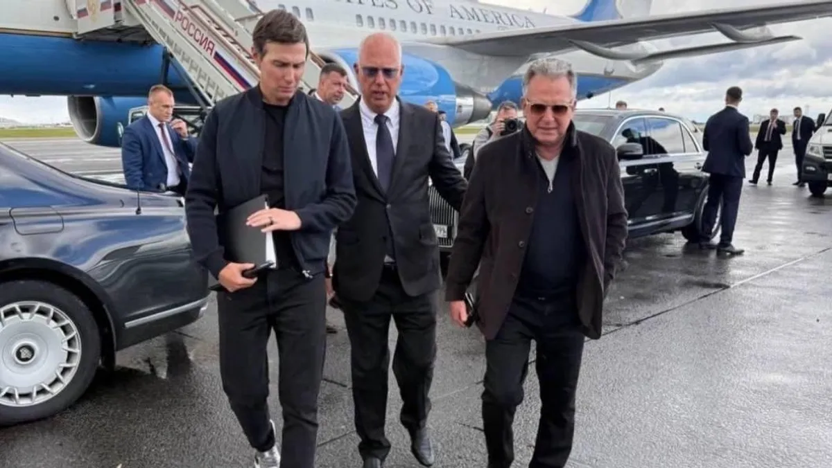 Russia and Ukraine declare three-day ceasefire as US envoys arrive in Moscow for peace talks