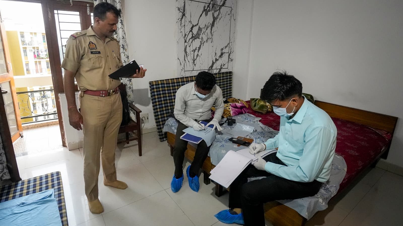 Ex-minister Nanak Ram Bhurji falls to death from 7th floor of MLA Residence in Lucknow; police rule out foul play