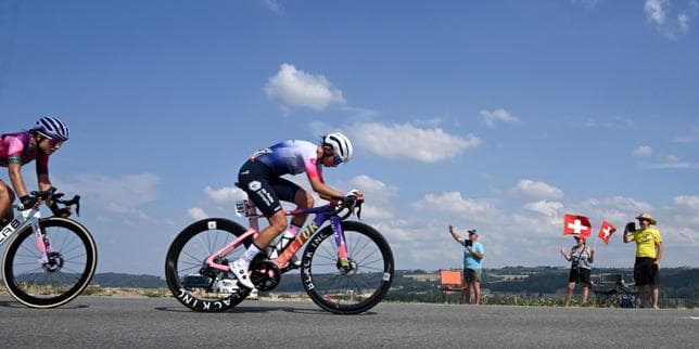 Tour de France Femmes: With 500 sponsors, team Ma Petite Entreprise stands out in peloton