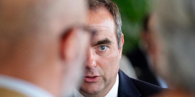 French government holds crisis meeting after tax authority hack