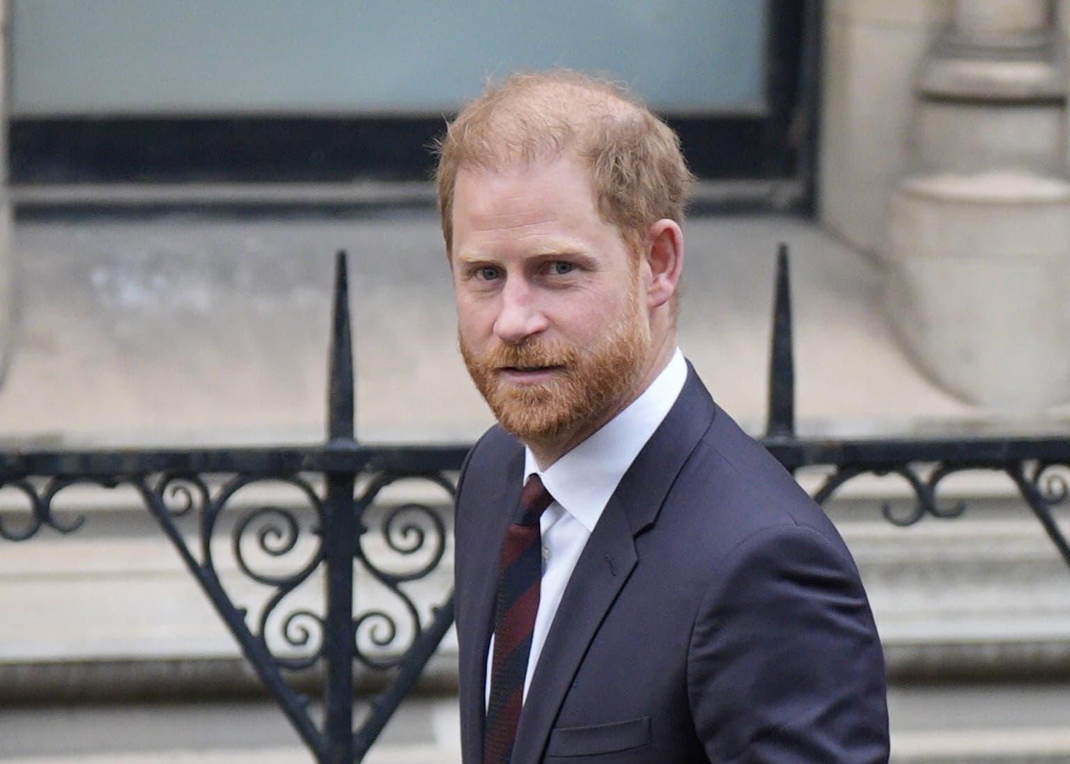 Harry and others face wait over size of legal fees payment to Mail publisher