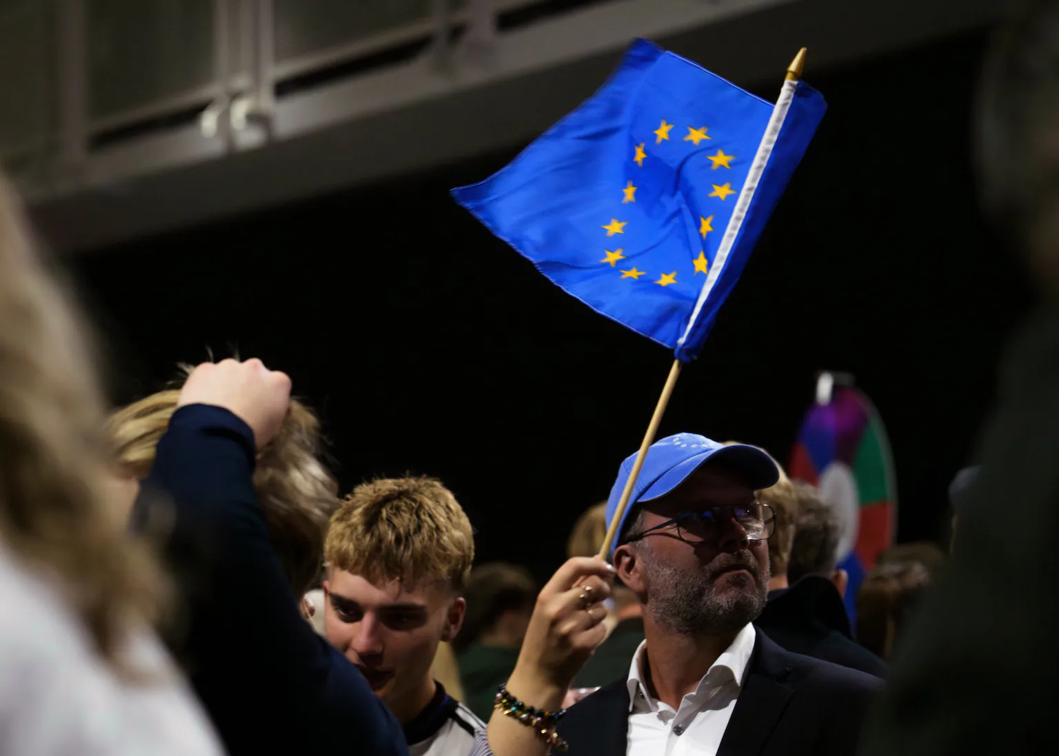 Icelandic voters reject proposal to restart negotiations to join the EU