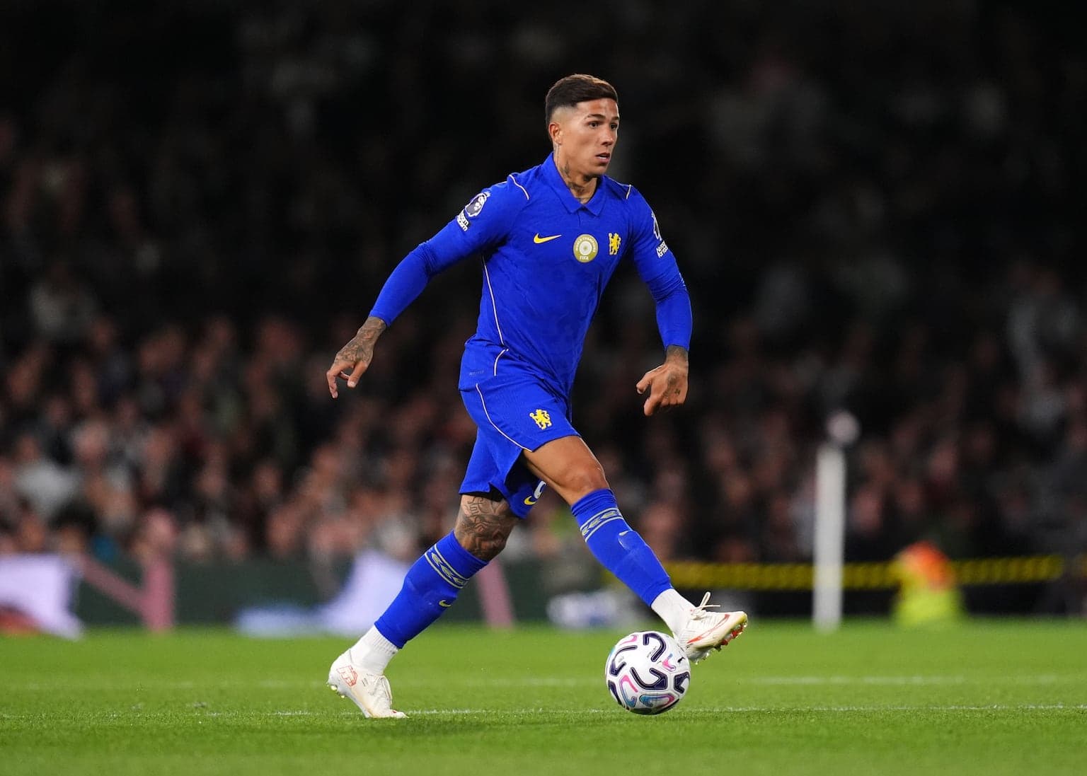 Enzo Fernandez jeered after coming off bench for Chelsea at Fulham