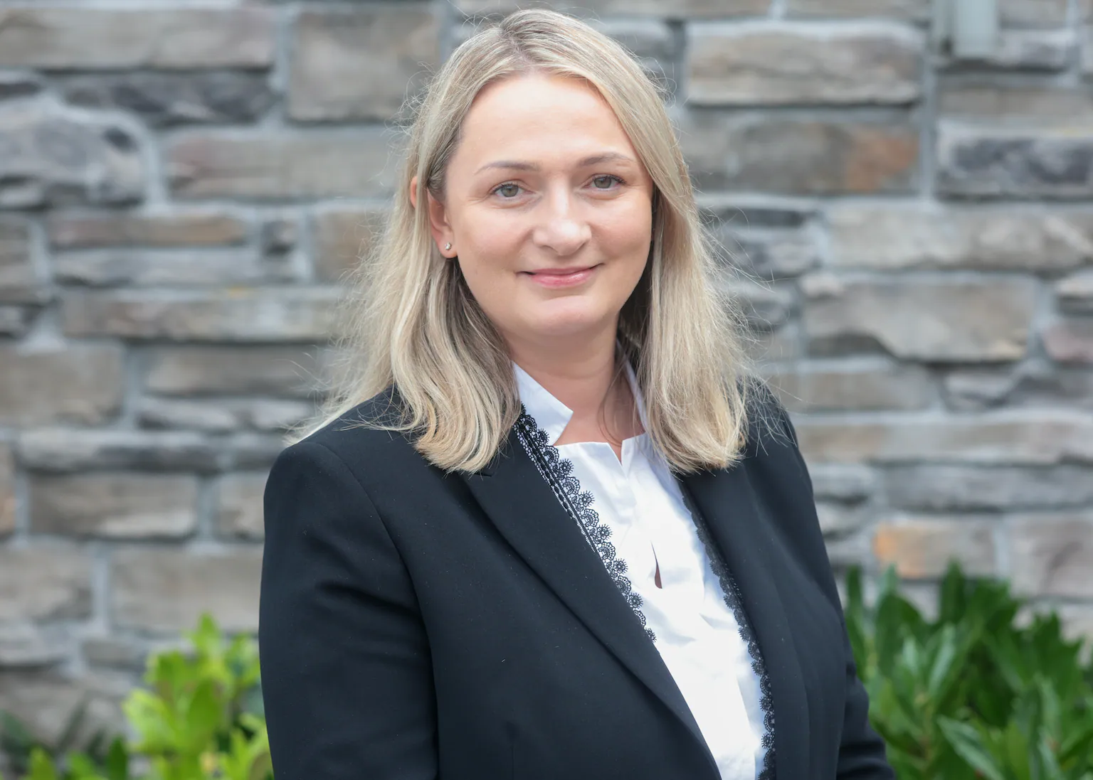 ‘I’d meet people who’d assume I was from the south and didn’t know what was happening in the north’ - Emer Currie TD on life in a famous political family