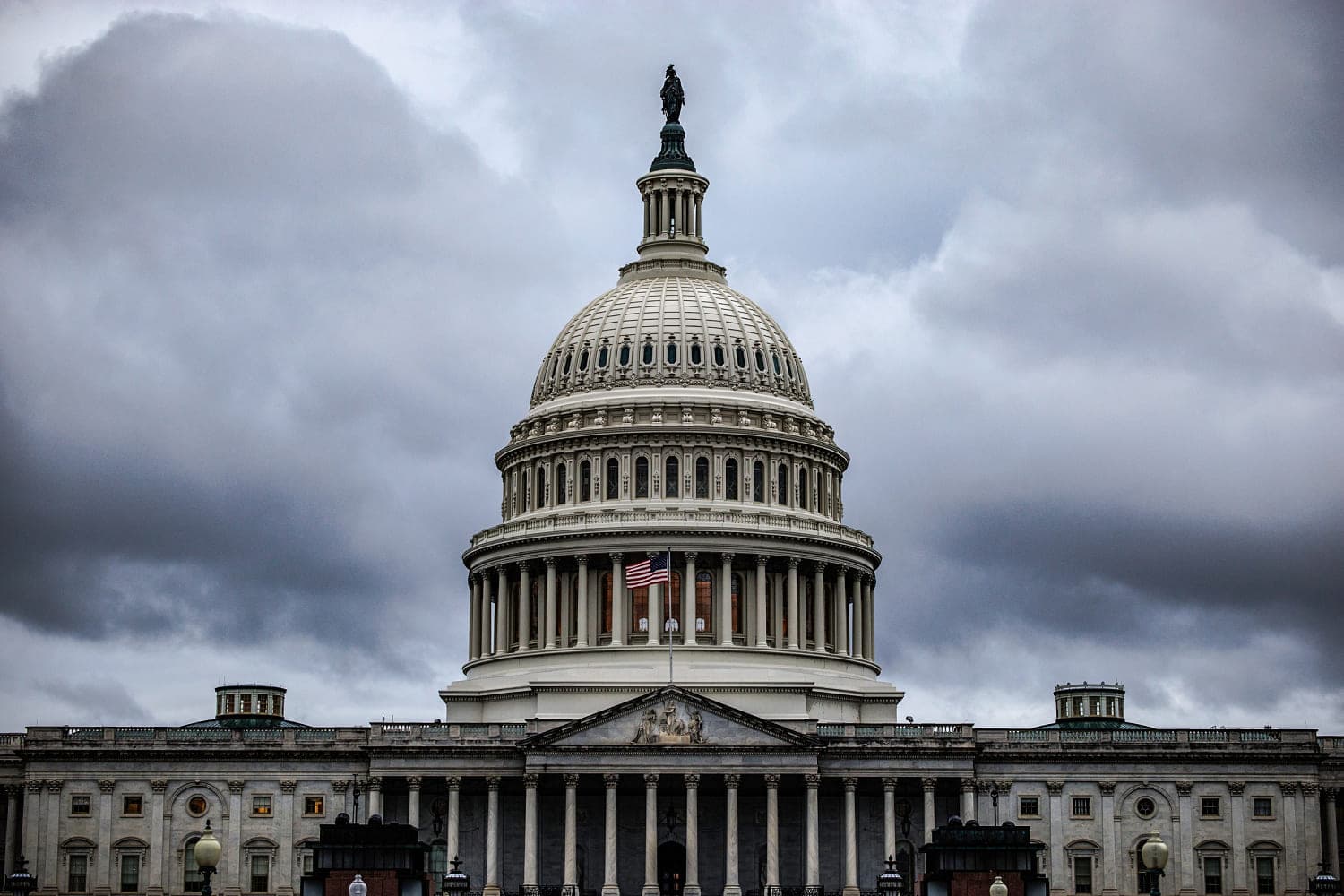 Senate leaders reach a deal to avert a shutdown before the 2026 elections