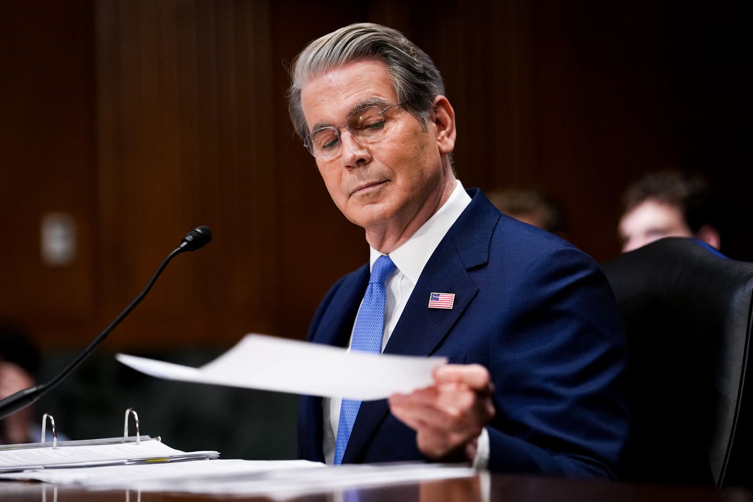 Treasury yields rebound, wiping out the decline following Bessent's intervention