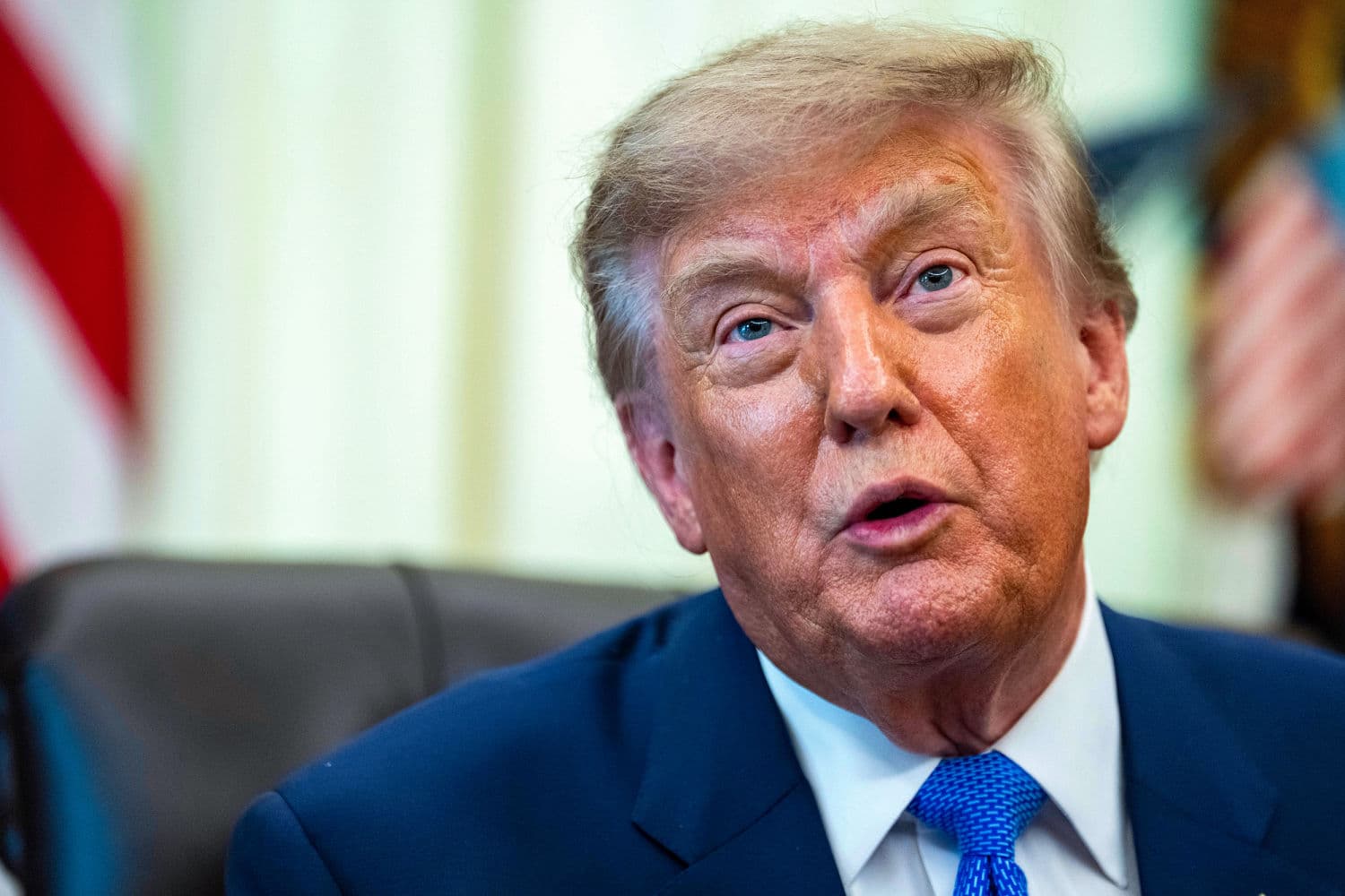 Trump says U.S. would handle Oman ‘very easily’ if it interferes in talks on Strait of Hormuz