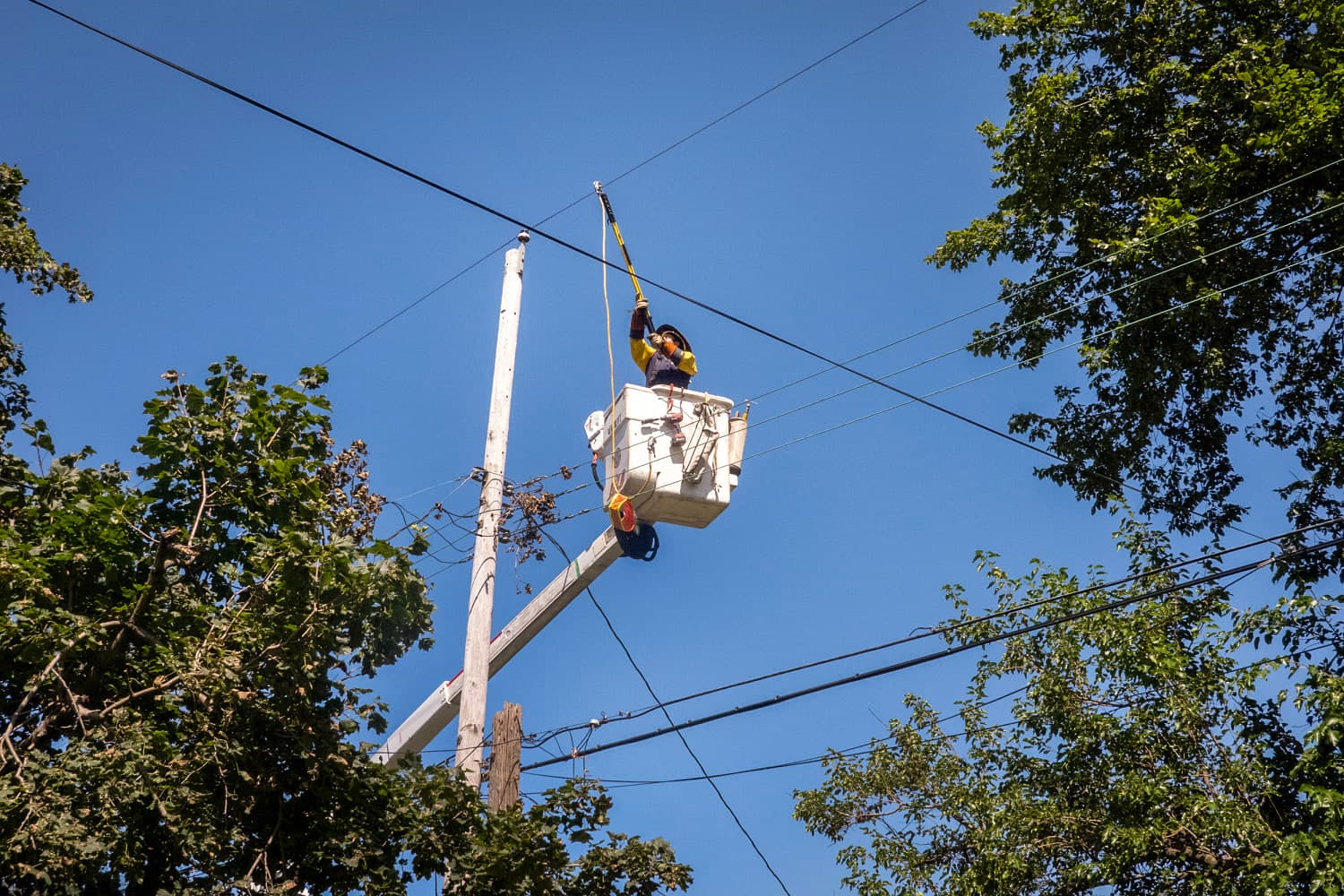 Some homes and businesses in Gary, Indiana, still without power 13 days after storms