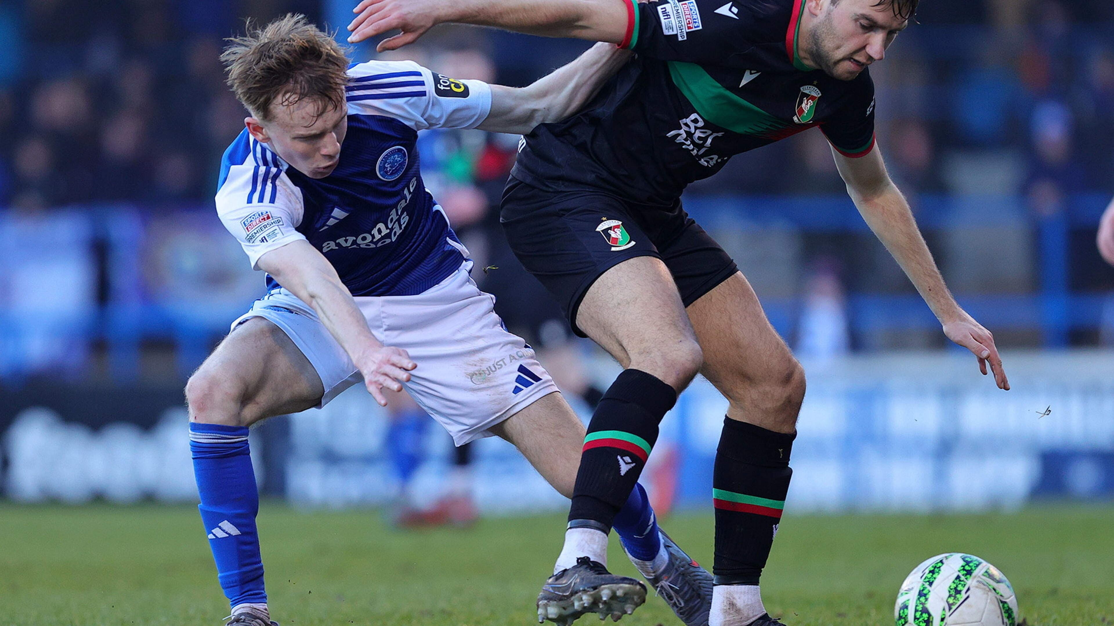 Teenage Glenavon midfielder seals move to Premier League club: ‘My Irish League experience will help me’