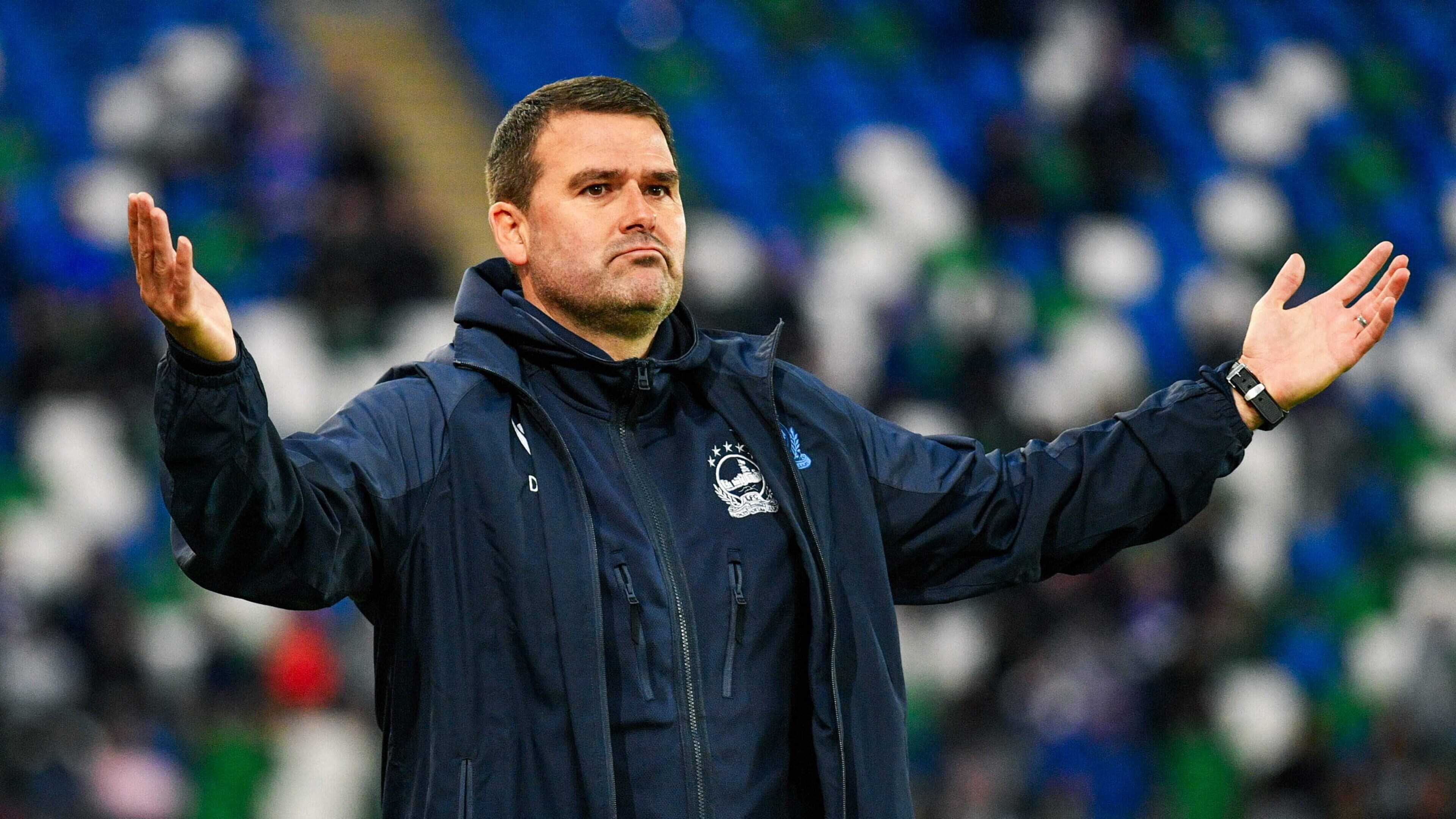 Linfield chairman backs David Healy and urges fans to ‘show respect’ after ‘vile abuse’ aimed at manager and players