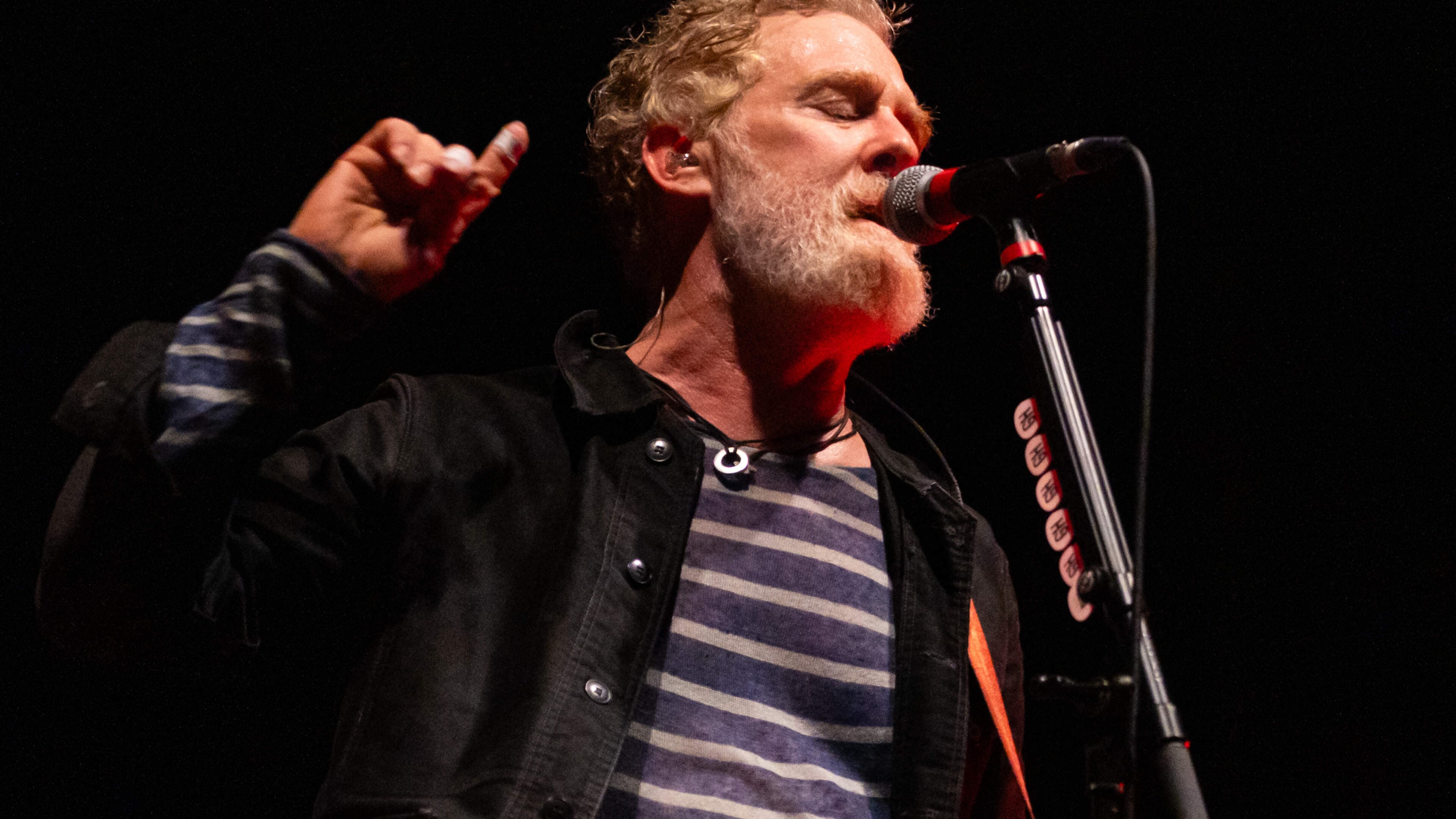 Glen Hansard enjoyed night of music before fatal crash as heartbreaking tributes left at scene