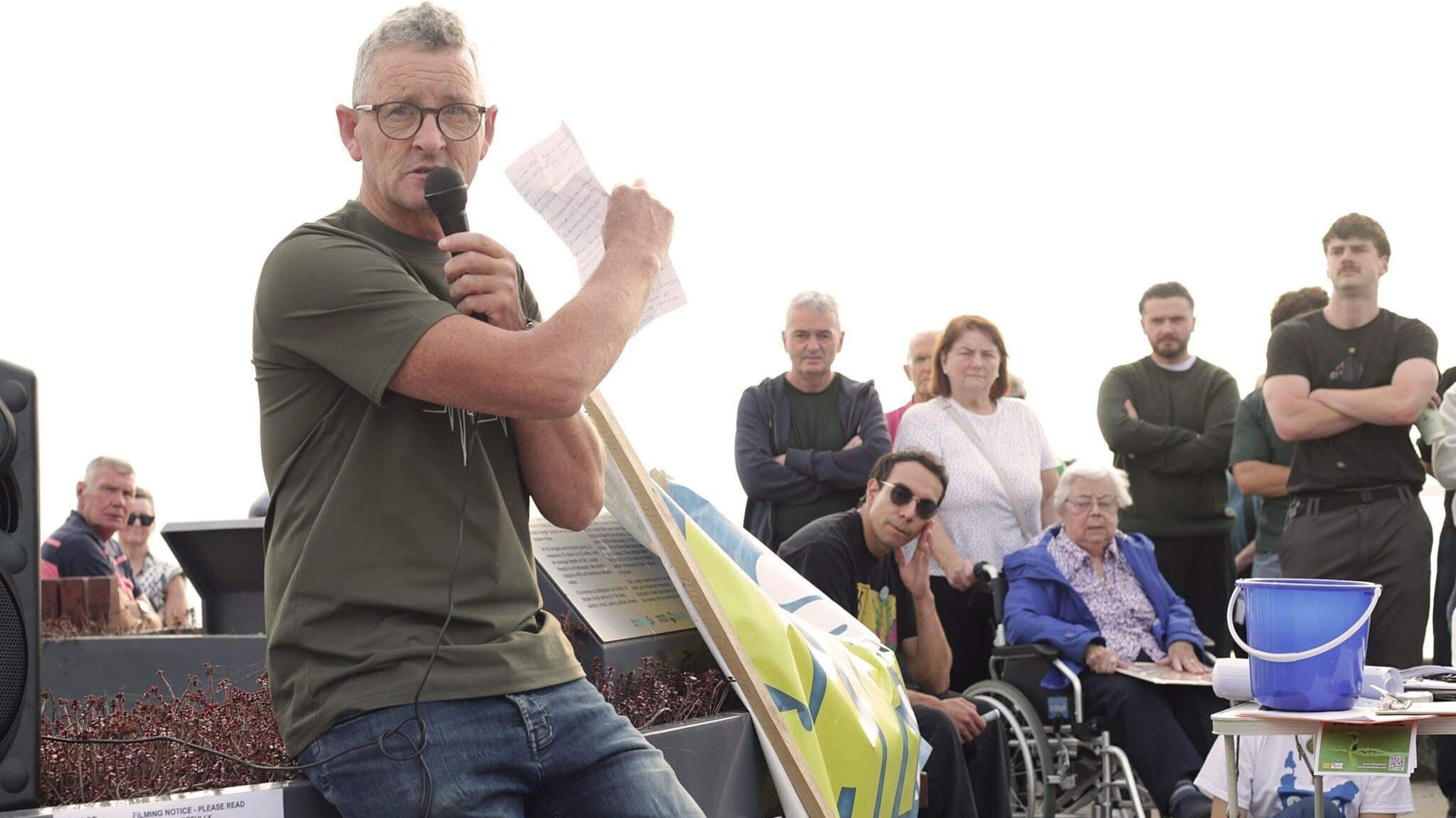 ‘We’re muck on his shoes’: Tyrone eel fisher hits out at Agriculture Minister over Lough Neagh crisis