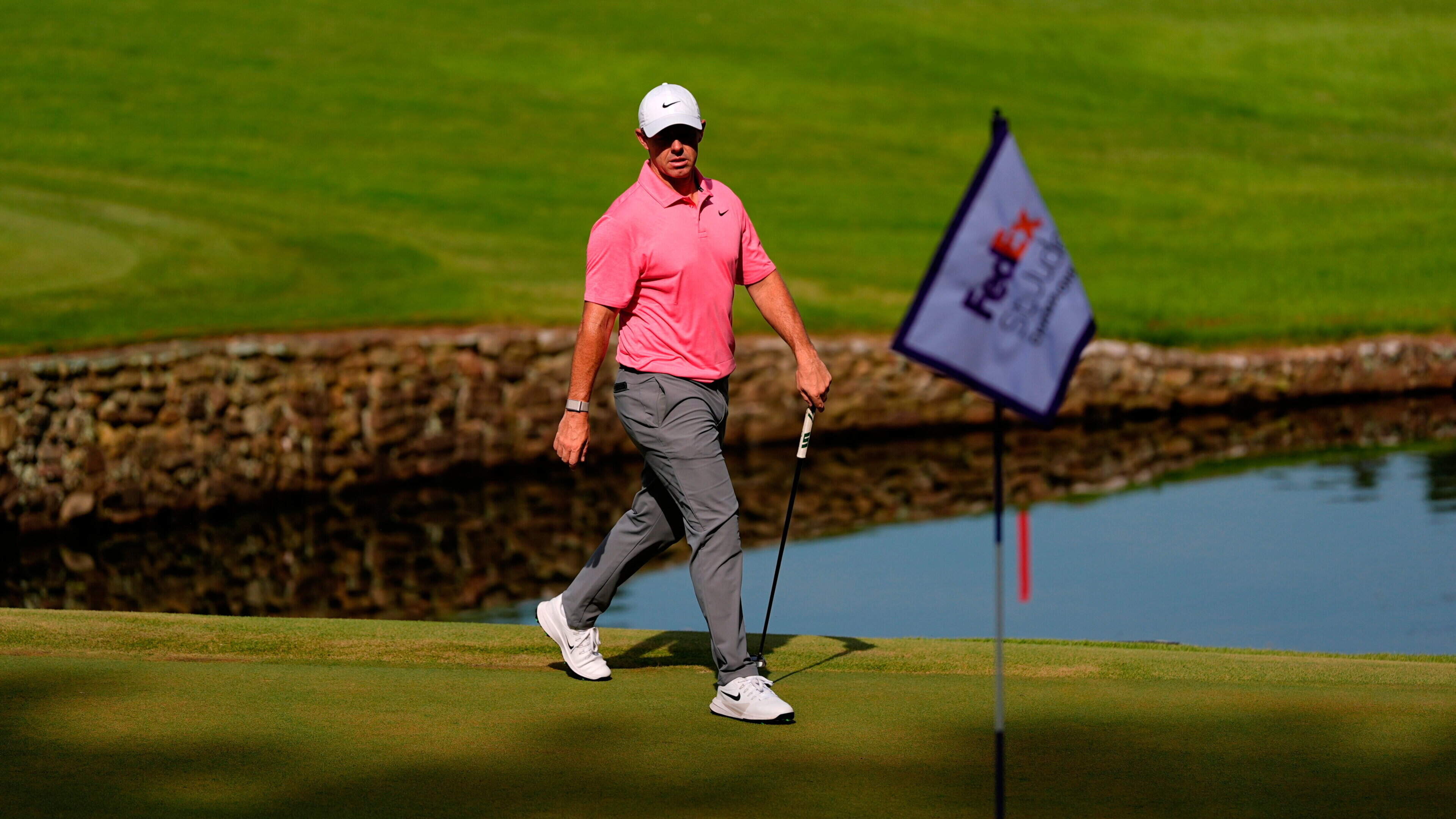 Rusty Rory McIlroy endures nightmare finish on opening day of FedEx St Jude Championship