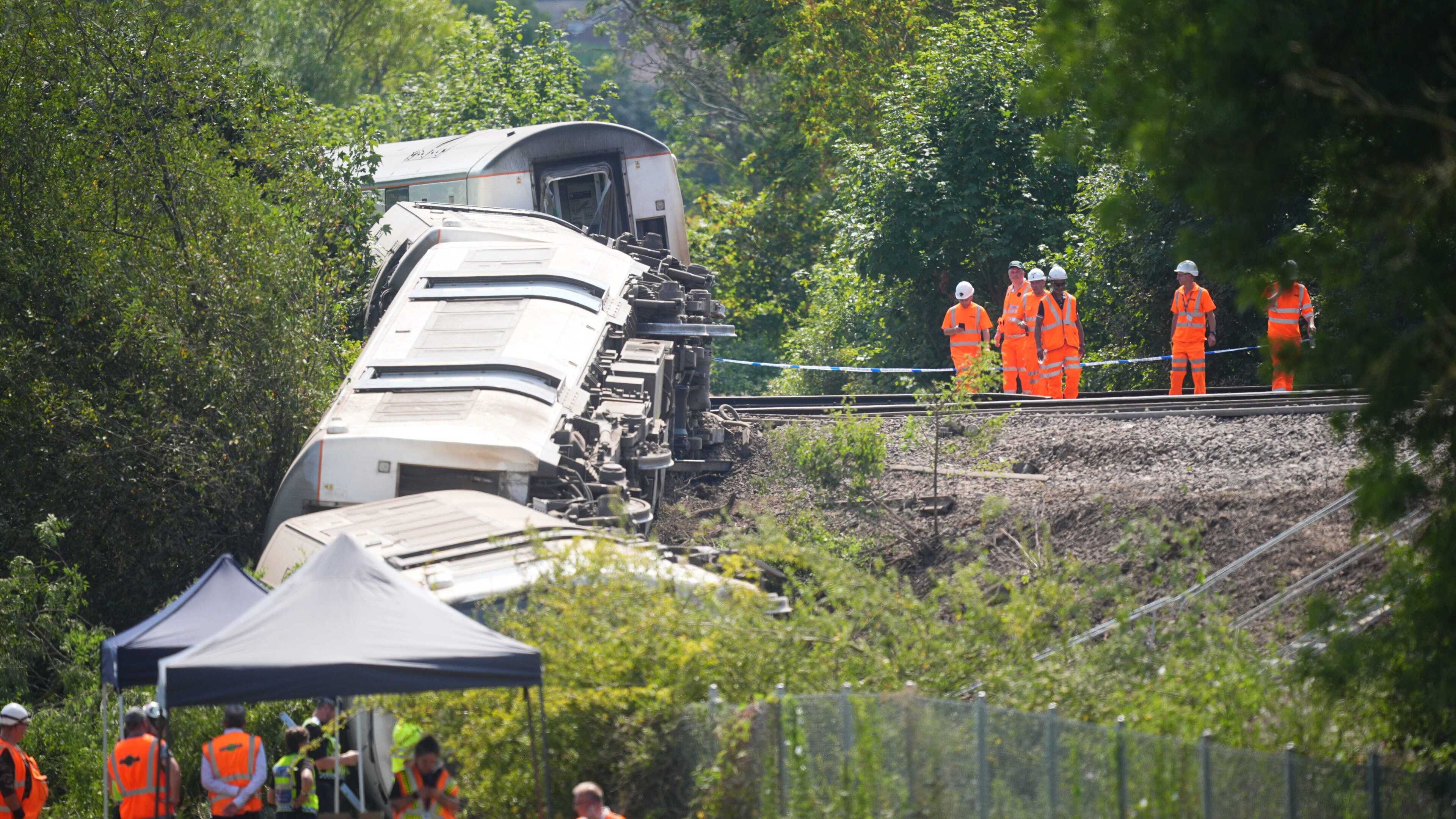 Lewes railway closed ‘for at least another ten days’ after derailment